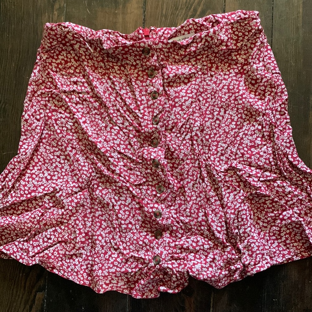 Red floral American eagle mini skirt